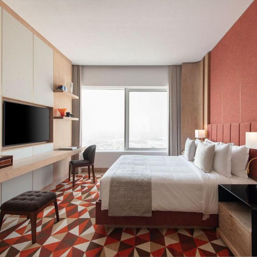 The Bentley Luxury Hotel & Suites Doha Exterior foto Deluxe Room